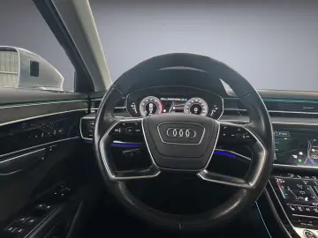 AUDI A8 60 TFSI e quattro B&O HuD Pano Laser