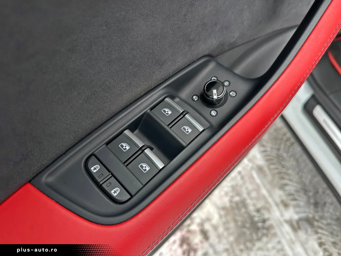 AUDI Q8 55TFSI qu S LINE PANO STANDHZ AHK MATRIX B&O