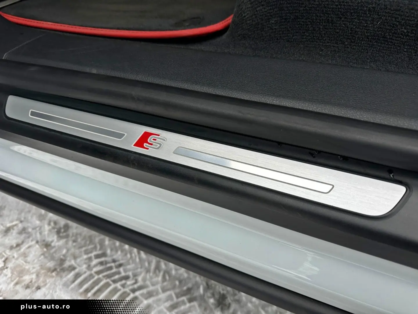 AUDI Q8 55TFSI qu S LINE PANO STANDHZ AHK MATRIX B&O