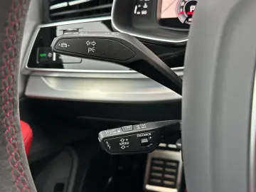 AUDI Q8 55TFSI qu S LINE PANO STANDHZ AHK MATRIX B&O