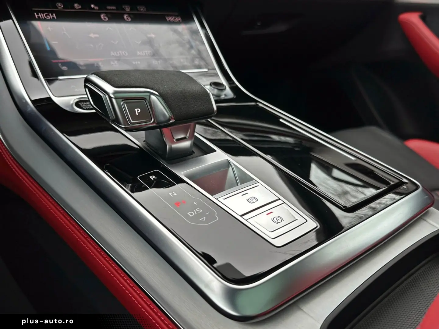 AUDI Q8 55TFSI qu S LINE PANO STANDHZ AHK MATRIX B&O