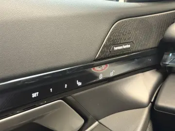 BMW 550xe lim ACC 360  H K KZU Memory HUD DrAss.Prof