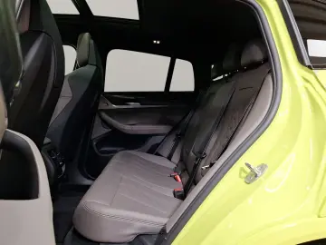 BMW X4 M Harman K LiveCockpitProf Kamera Pano.Dach