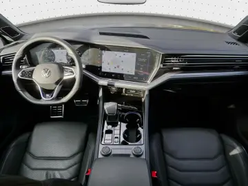 VW Touareg R eHybrid V6 AHK Pano HuD LED Massage