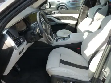 BMW X5 M Competition Dravitgrau Pano