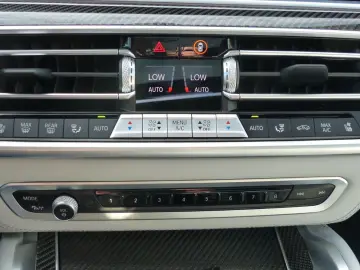 BMW X5 M Competition Dravitgrau Pano