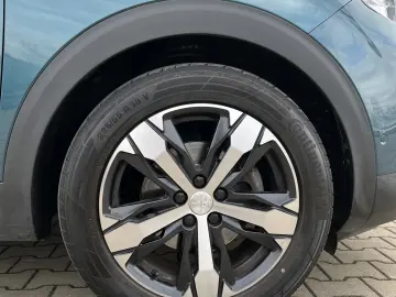 PEUGEOT 5008 SUV ALLURE 1.5 BLUEHDI FAP STT 130 CP