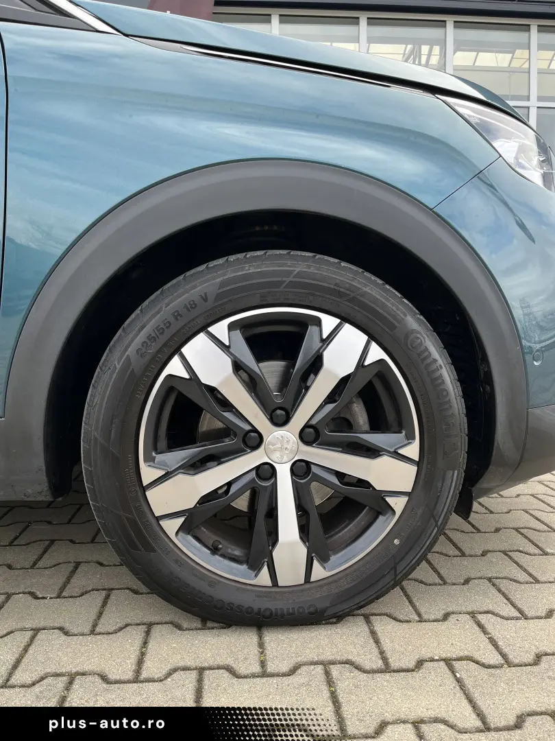 PEUGEOT 5008 SUV ALLURE 1.5 BLUEHDI FAP STT 130 CP