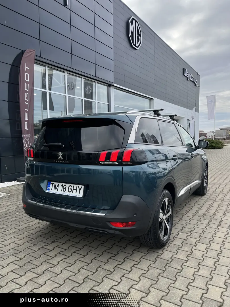 PEUGEOT 5008 SUV ALLURE 1.5 BLUEHDI FAP STT 130 CP