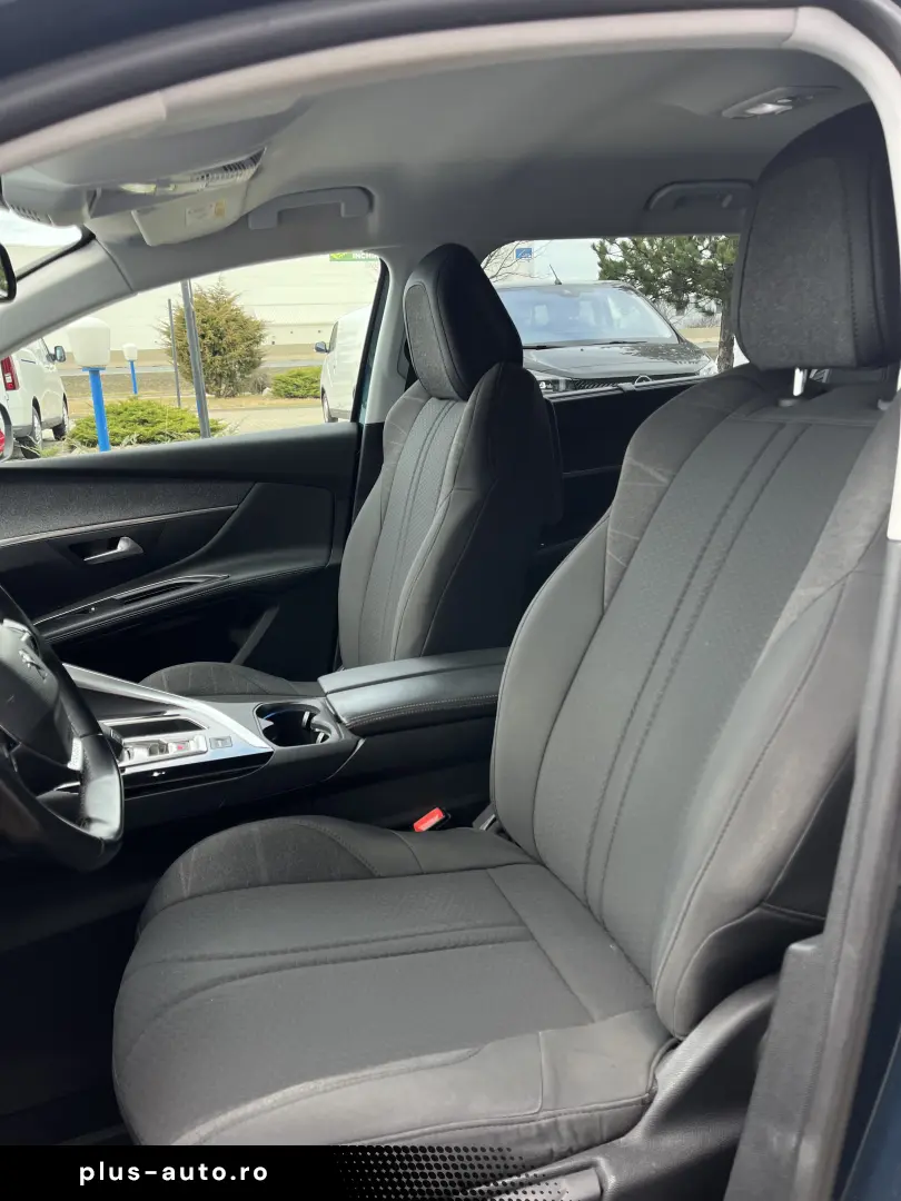 PEUGEOT 5008 SUV ALLURE 1.5 BLUEHDI FAP STT 130 CP