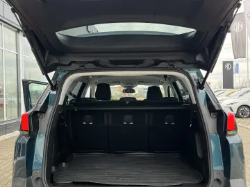 PEUGEOT 5008 SUV ALLURE 1.5 BLUEHDI FAP STT 130 CP