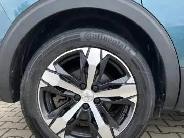 PEUGEOT 5008 SUV ALLURE 1.5 BLUEHDI FAP STT 130 CP