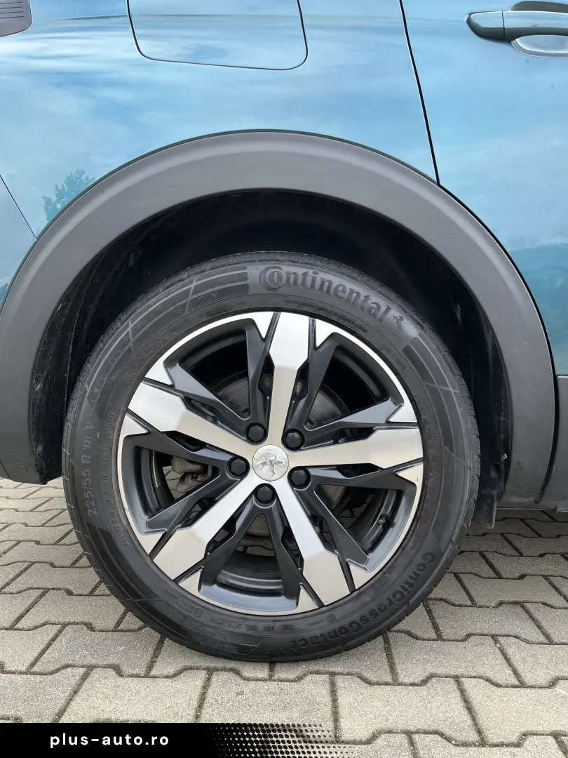 PEUGEOT 5008 SUV ALLURE 1.5 BLUEHDI FAP STT 130 CP