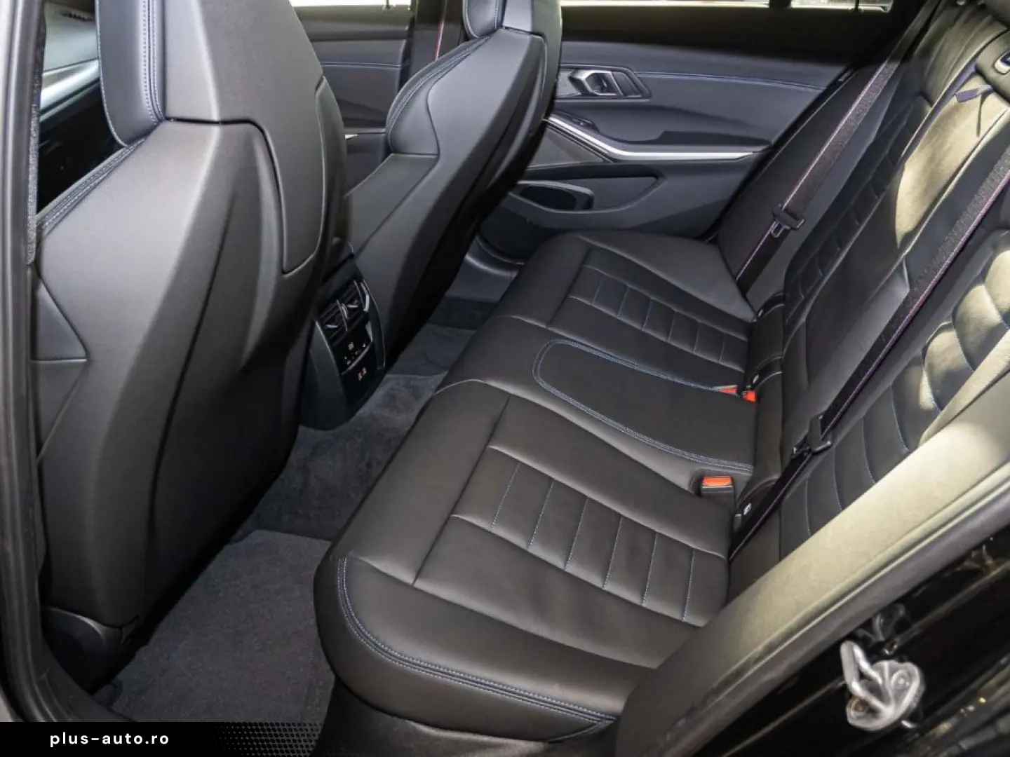 BMW M340d xDrive Navi AHK Panorama Leder e-Sitze HUD