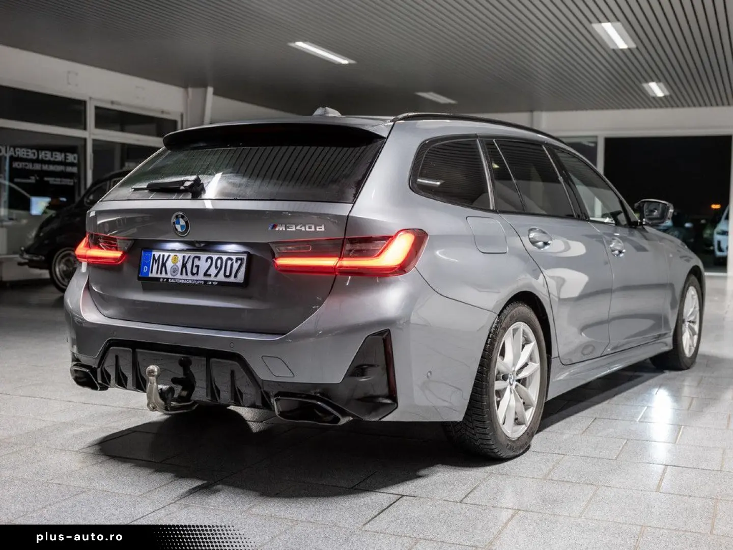 BMW M340d Touring xDrive PANO AHK LED HUD NAVI H K