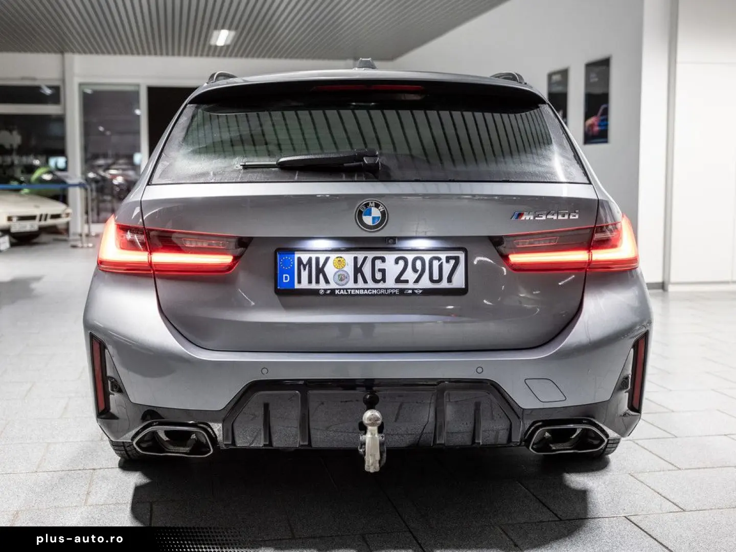 BMW M340d Touring xDrive PANO AHK LED HUD NAVI H K
