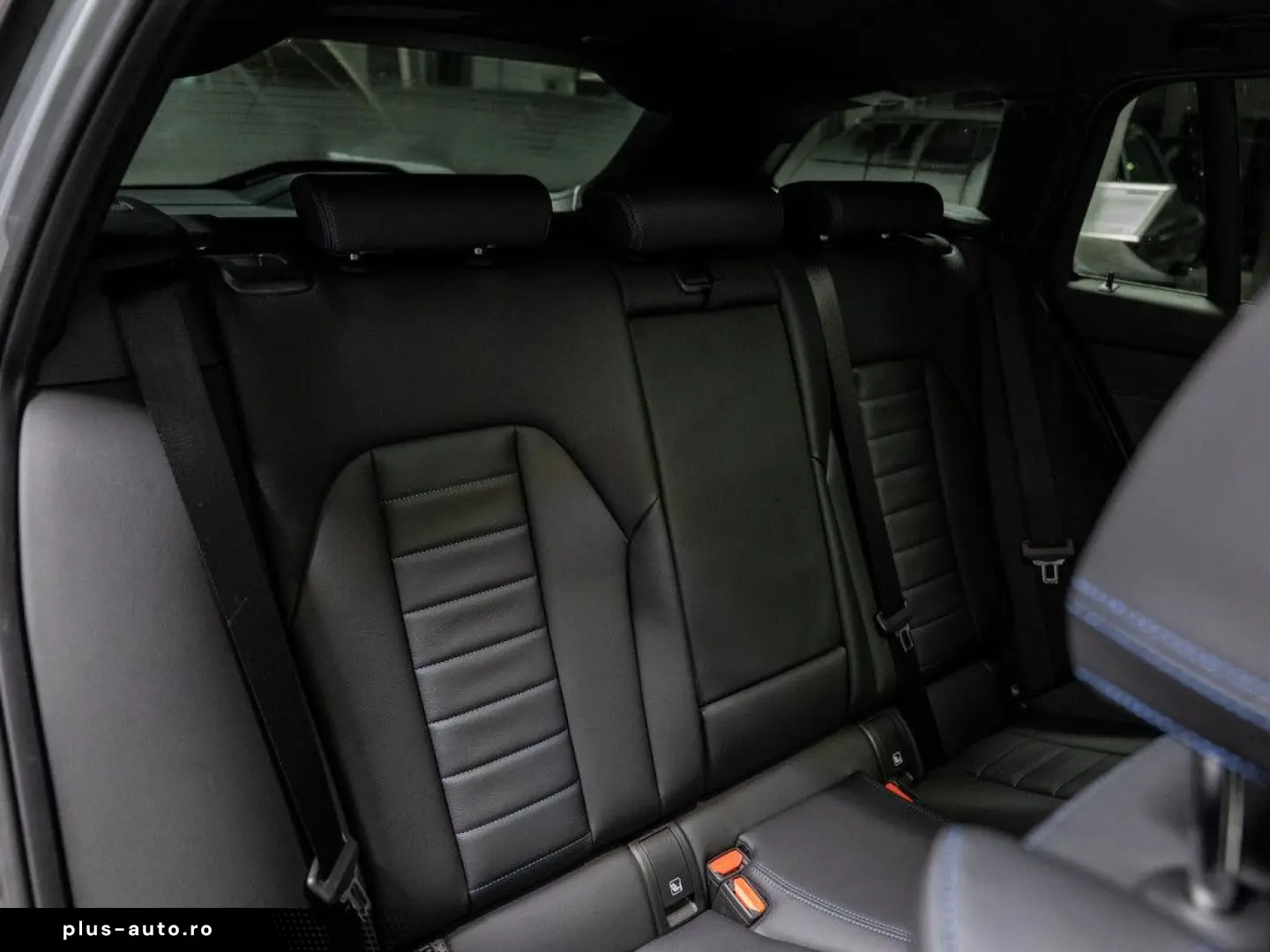 BMW M340d Touring xDrive PANO AHK LED HUD NAVI H K