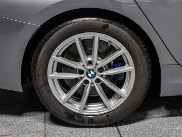 BMW M340d Touring xDrive PANO AHK LED HUD NAVI H K