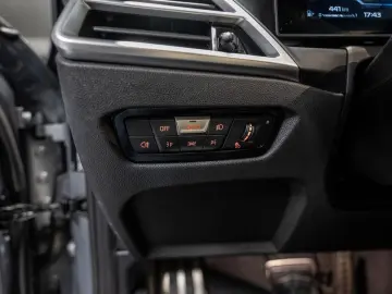 BMW M340d Touring xDrive PANO AHK LED HUD NAVI H K