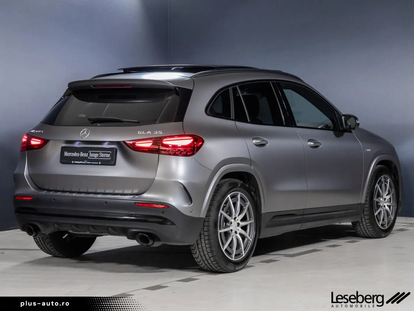 MERCEDES-BENZ AMG GLA 35 4M Multibeam Pano Distron. &hellip;