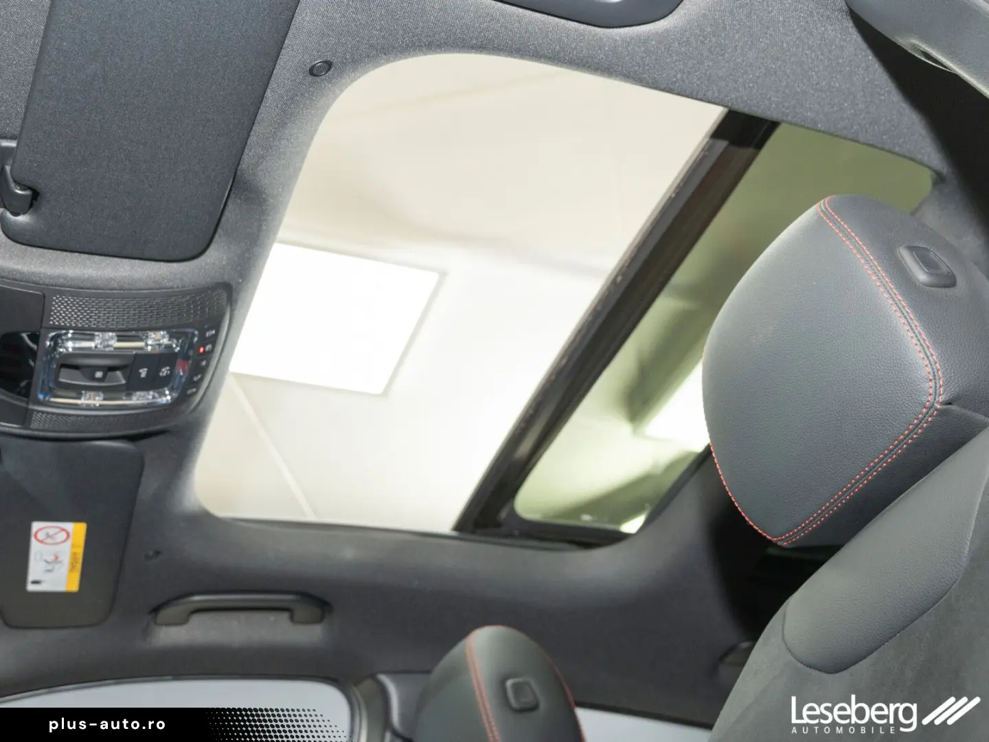 MERCEDES-BENZ AMG GLA 35 4M Multibeam Pano Distron. &hellip;