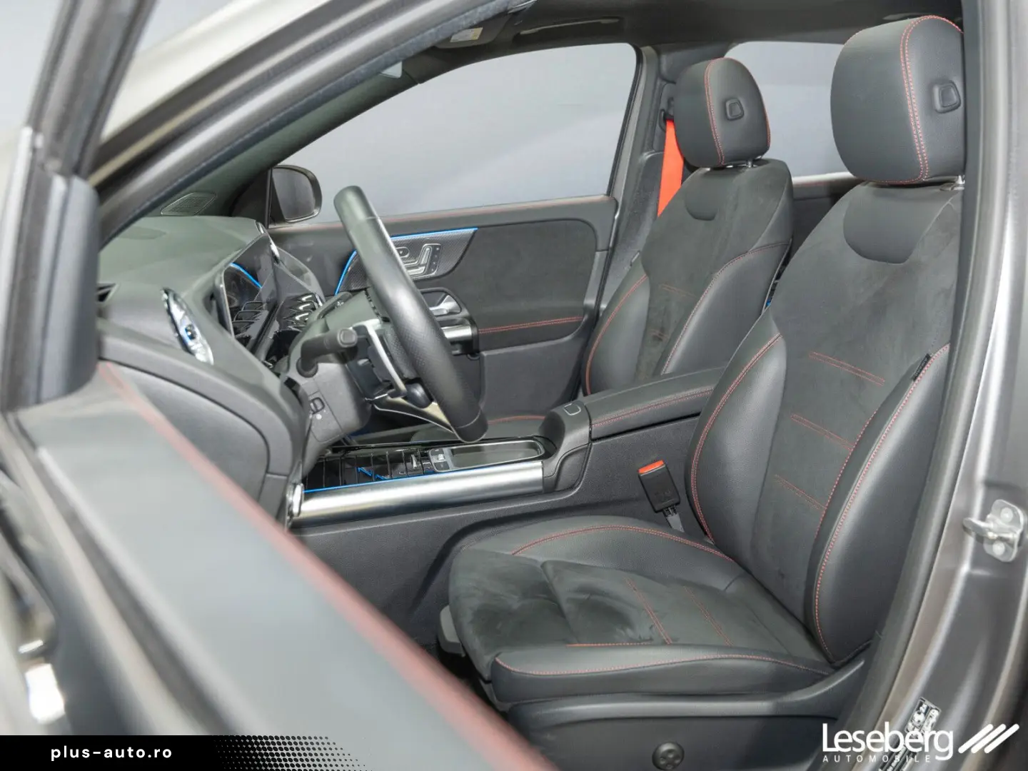 MERCEDES-BENZ AMG GLA 35 4M Multibeam Pano Distron. &hellip;