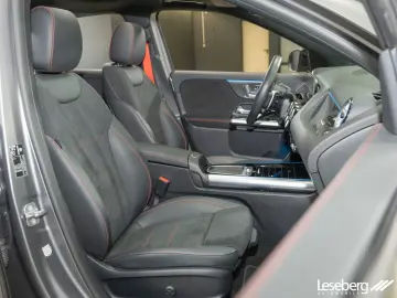 MERCEDES-BENZ AMG GLA 35 4M Multibeam Pano Distron. &hellip;