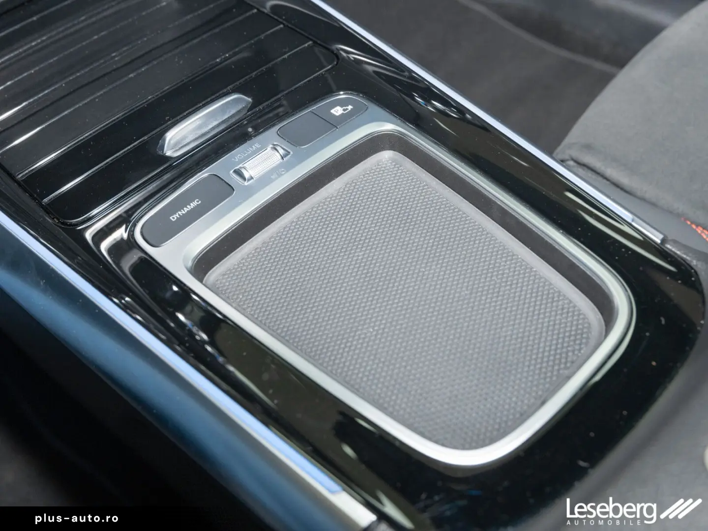 MERCEDES-BENZ AMG GLA 35 4M Multibeam Pano Distron. &hellip;