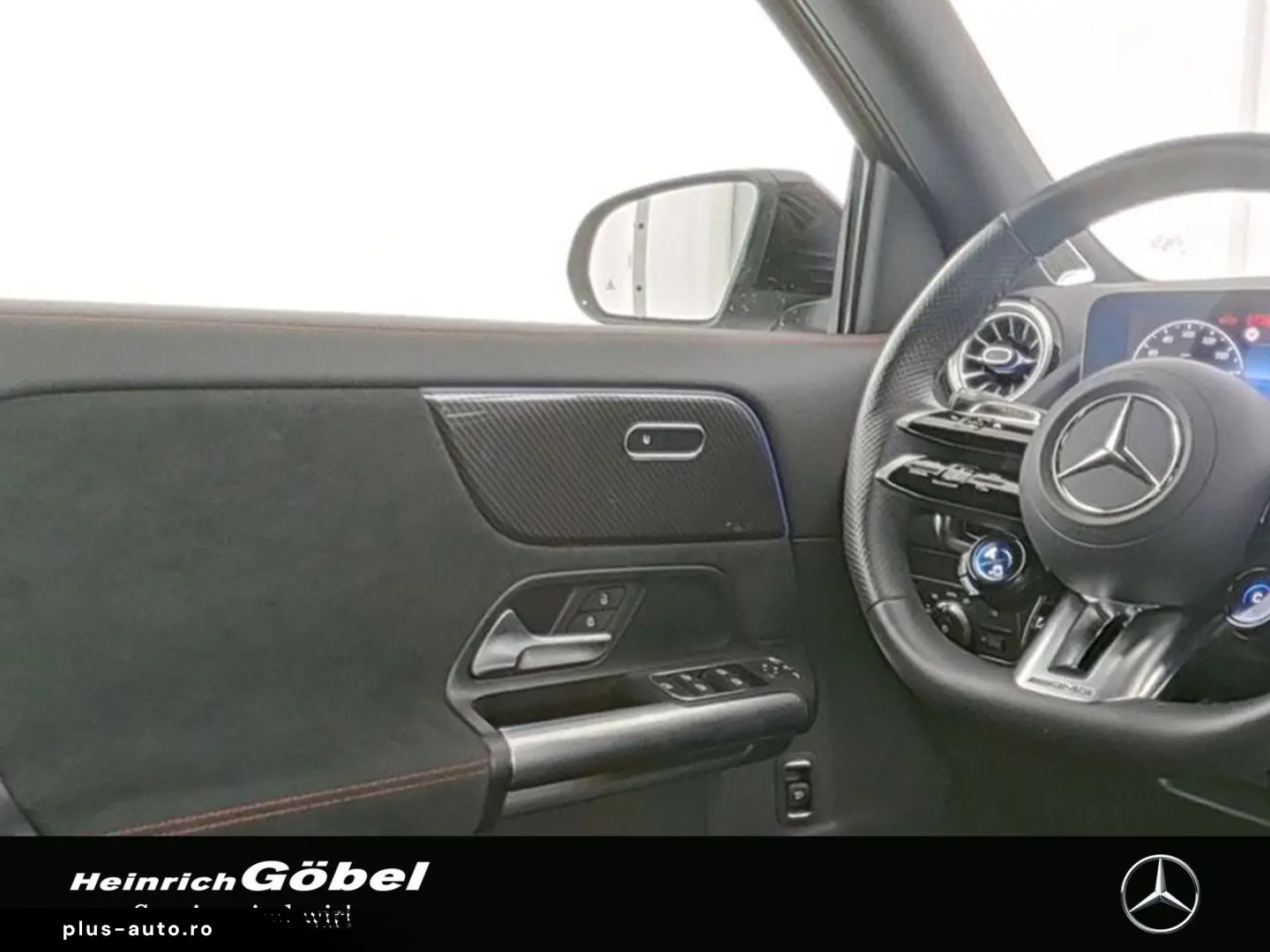 MERCEDES-BENZ GLA 35 4M PANO 360 KAM BURMESTER MULTI&hellip;