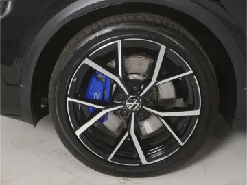 VW T-Roc 2.0 TSI 4Mot. R DSG AKRA AHK Matrix NAV SH