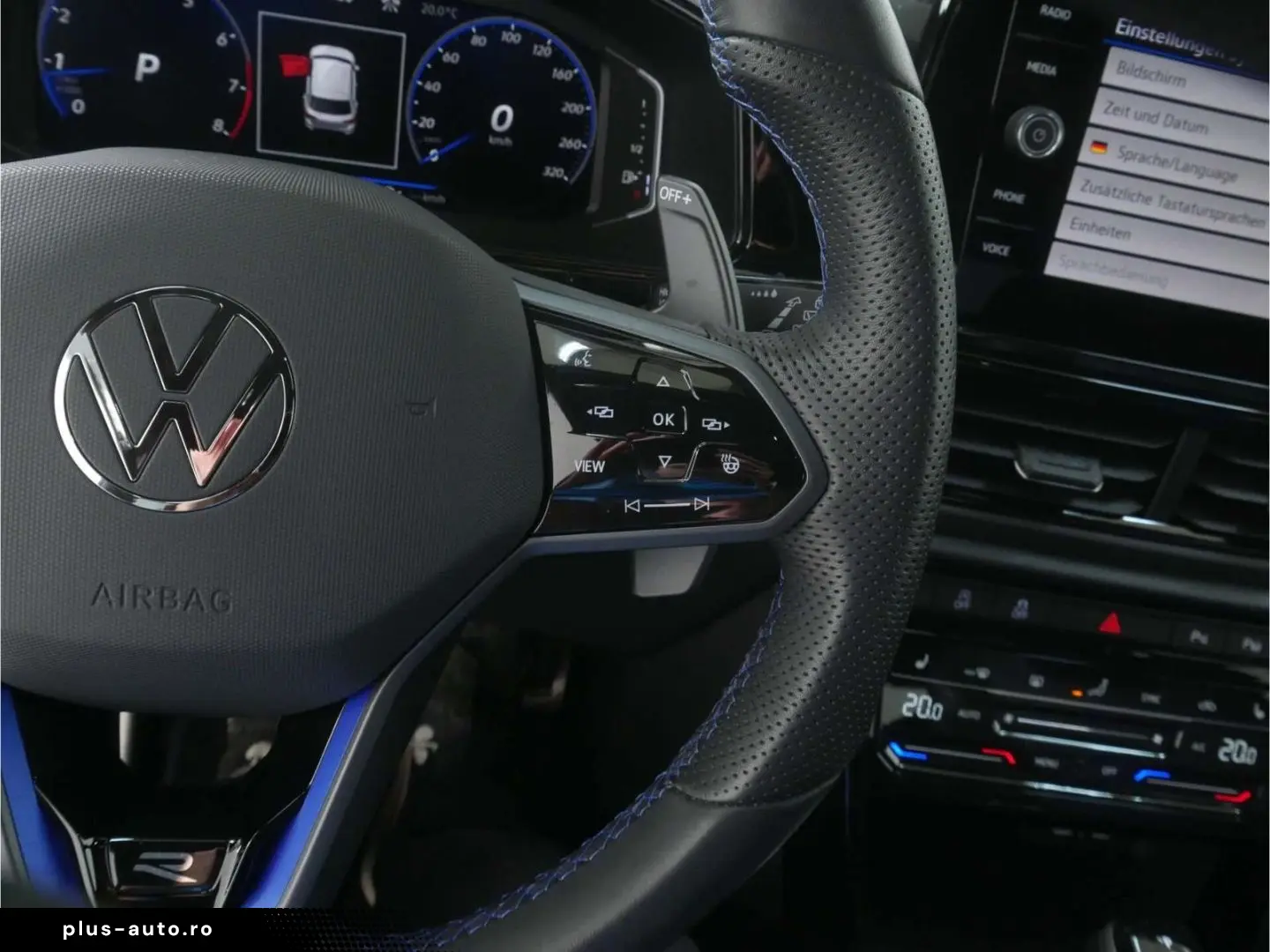 VW T-Roc 2.0 TSI 4Mot. R DSG AKRA AHK Matrix NAV SH