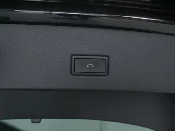 VW T-Roc 2.0 TSI 4Mot. R DSG AKRA AHK Matrix NAV SH