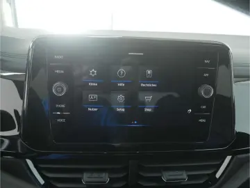 VW T-Roc 2.0 TSI 4Mot. R DSG AKRA AHK Matrix NAV SH