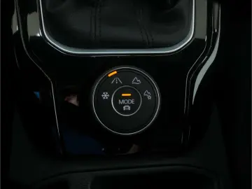 VW T-Roc 2.0 TSI 4Mot. R DSG AKRA AHK Matrix NAV SH