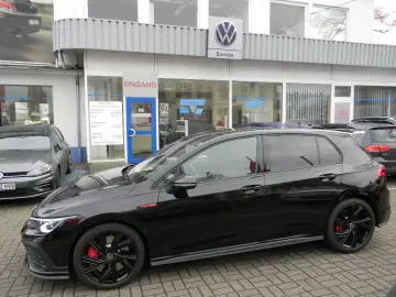 VW Golf VIII Lim. GTI Clubsport Black Style TSI DSG