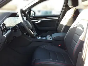 VW Touareg 3.0TDI 4M  Edition 20  AHK PANO STANDHZG