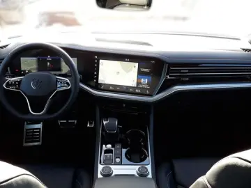 VW Touareg 3.0TDI 4M  Edition 20  AHK PANO STANDHZG