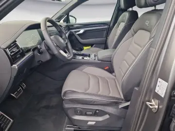 VW Touareg 3.0 TDI R-Line AHK Matrix Nachtsicht Pan