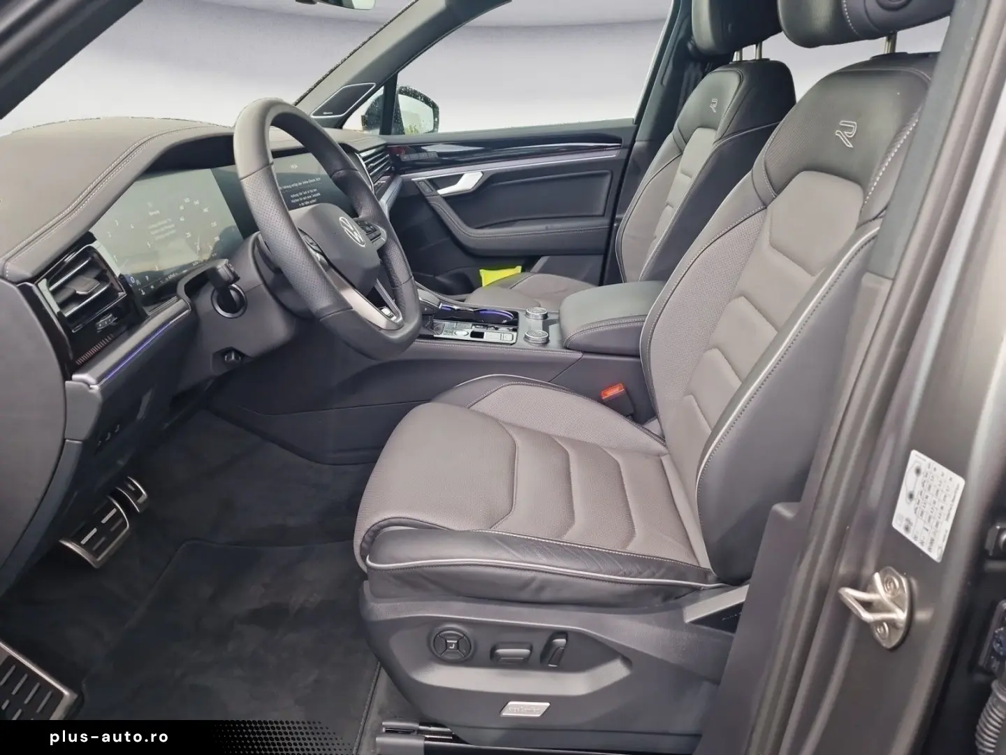 VW Touareg 3.0 TDI R-Line AHK Matrix Nachtsicht Pan