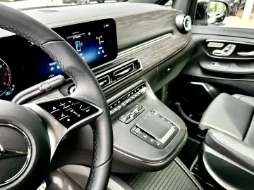 Mercedes-Benz V 300 Lang