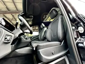 Mercedes-Benz V 300 Lang