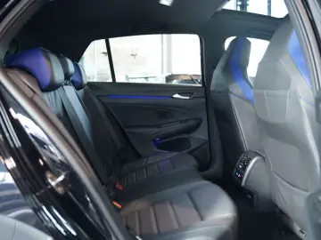 VW Golf R 4M  JP Performance  AKRA  Pano  KW  19