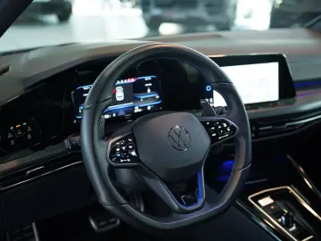 VW Golf R 4M  JP Performance  AKRA  Pano  KW  19