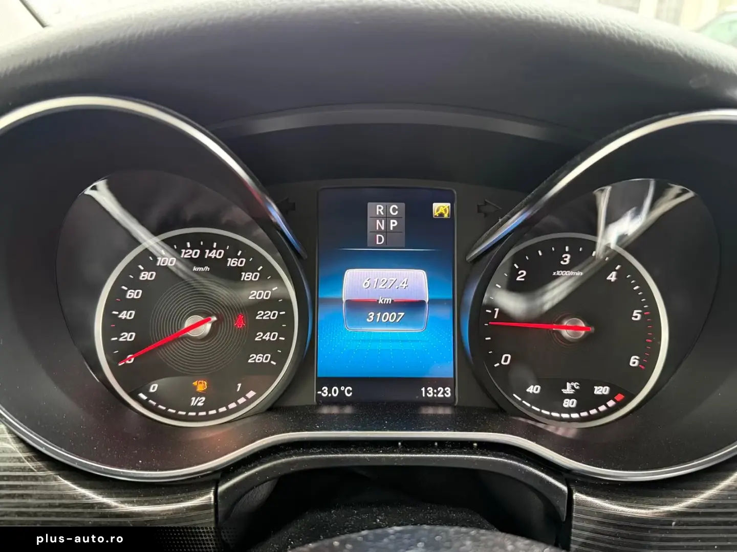 Mercedes-Benz V 220 AVANTGARDE 4MATIC