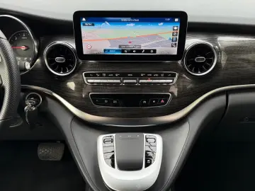 Mercedes-Benz V 220 AVANTGARDE 4MATIC