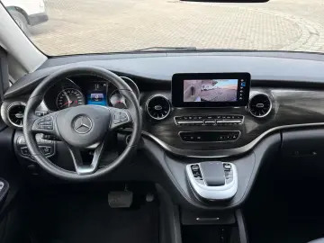 Mercedes-Benz V 220 AVANTGARDE 4MATIC