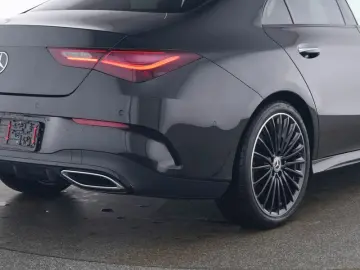 MERCEDES-BENZ CLA 250 4M Coupé   AMG BURM NIGHT MULTI KAMERA