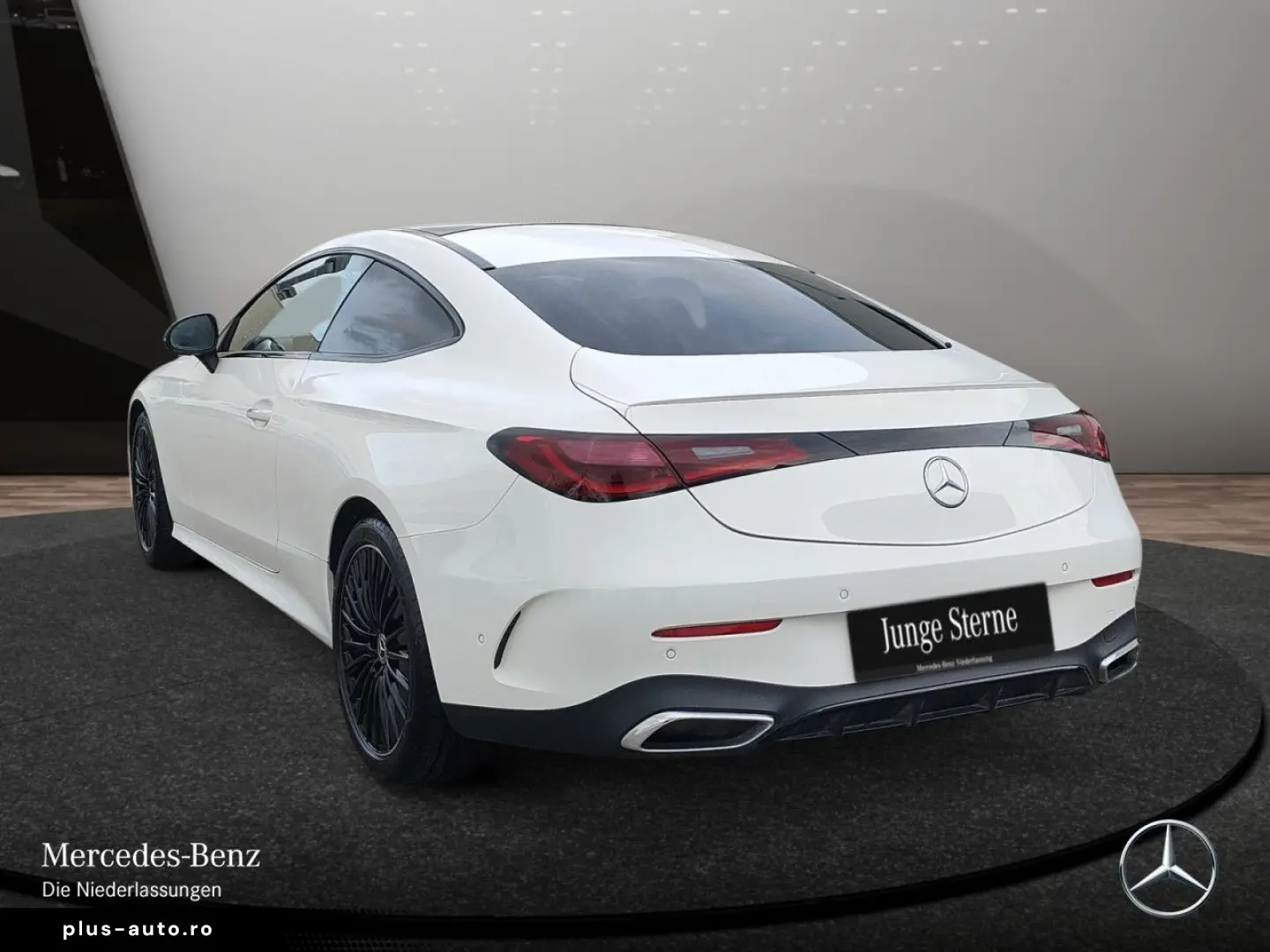 MERCEDES-BENZ CLE 200 Cp. AMG Prem. PANO NIGHT 360  Bur4D