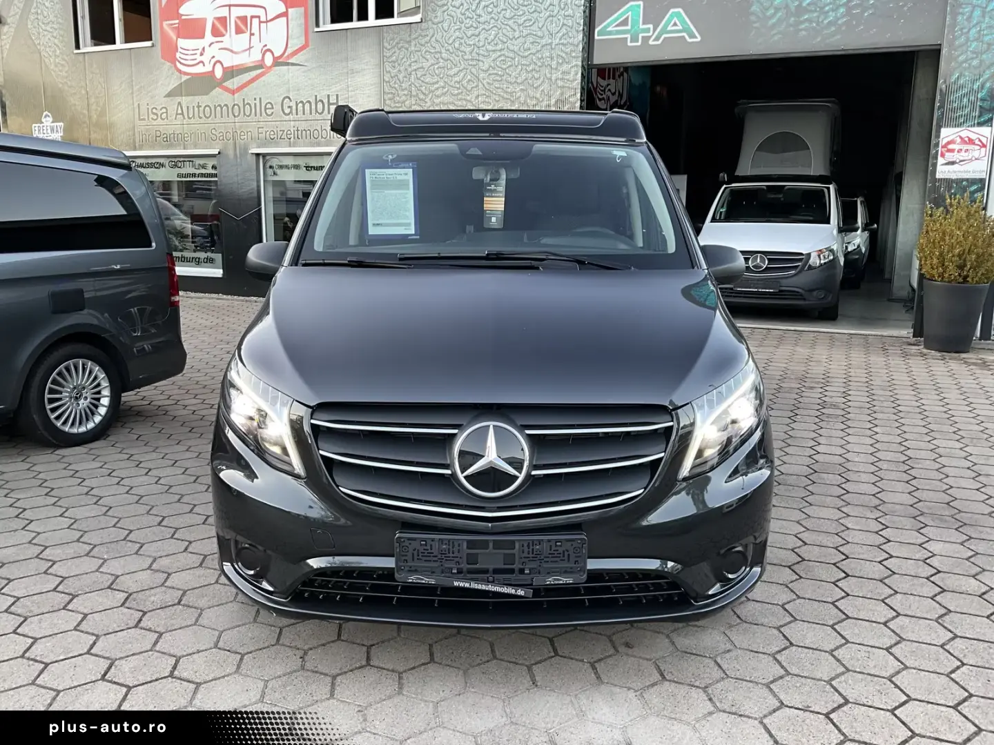 Mercedes-Benz V 250 VanTourer Urban Camper