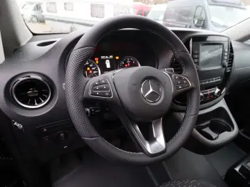 Mercedes-Benz V 250 VanTourer Urban Camper
